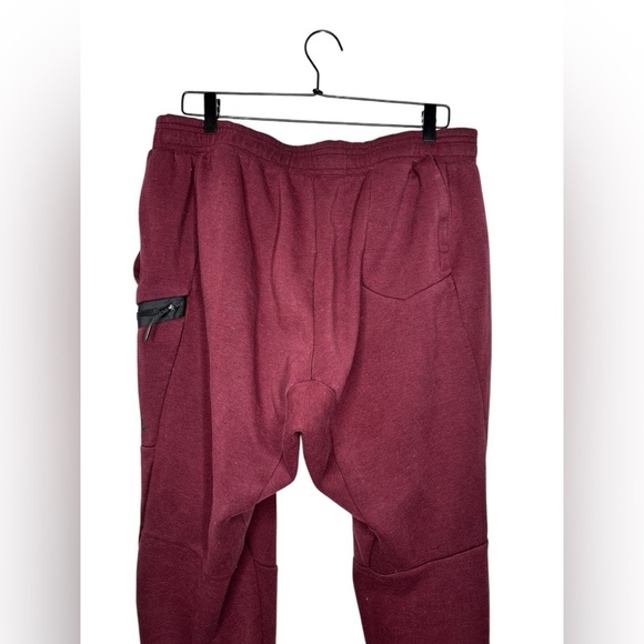 Nike Tech Fleece Joggers Mens size XL Burgundy Red - Picture 8 of 12